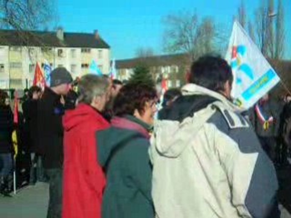école : la Creuse doit rendre 16 postes !