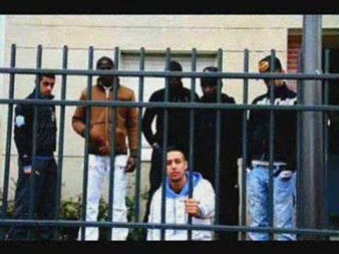 TRAPPES DESPY PROD CANARDO ELEVE DE RUE