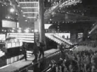 GRAMMY'S - SWAGGA LIKE US