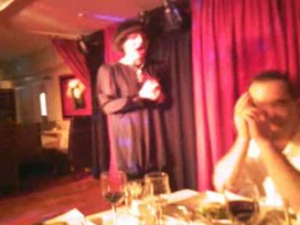 Repas entre collegues a la mendigotte