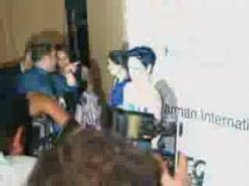 Rihanna and Chris Brown absent from Grammys