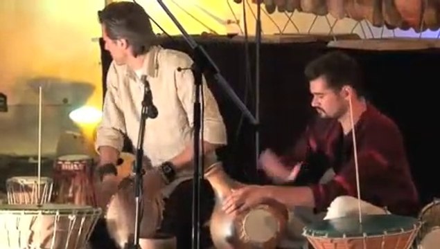 Concert de percussions en argile Terres qui chantent : Les tambours