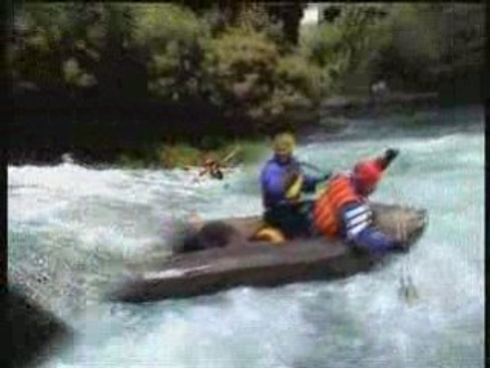 Próchno w kajaku - rzeka Mur, Austria