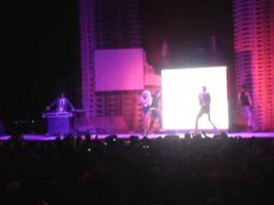 Lady Gaga Paparazzi Paris Live