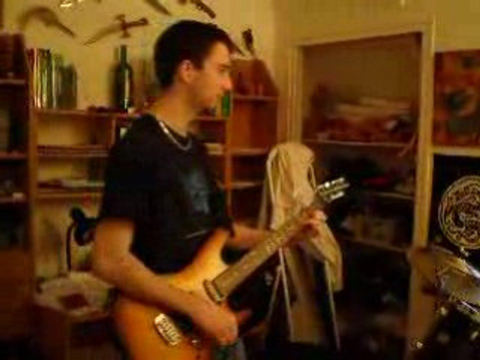 Petit oiseau de Gad version métal/rock