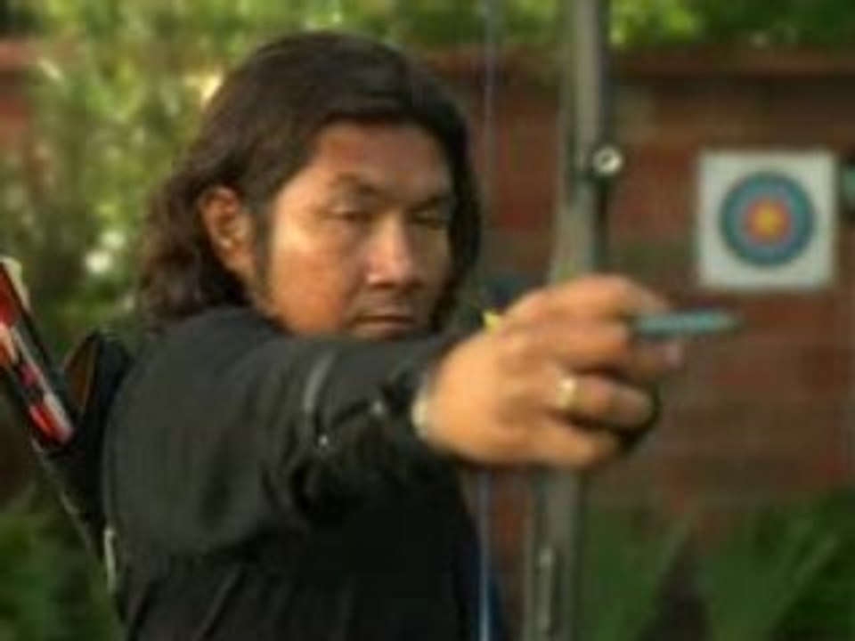 Apprendre à jeter dans une poubelle Karma