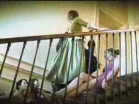 Parodie de MOZART Tatoue moi (Genica Prod)