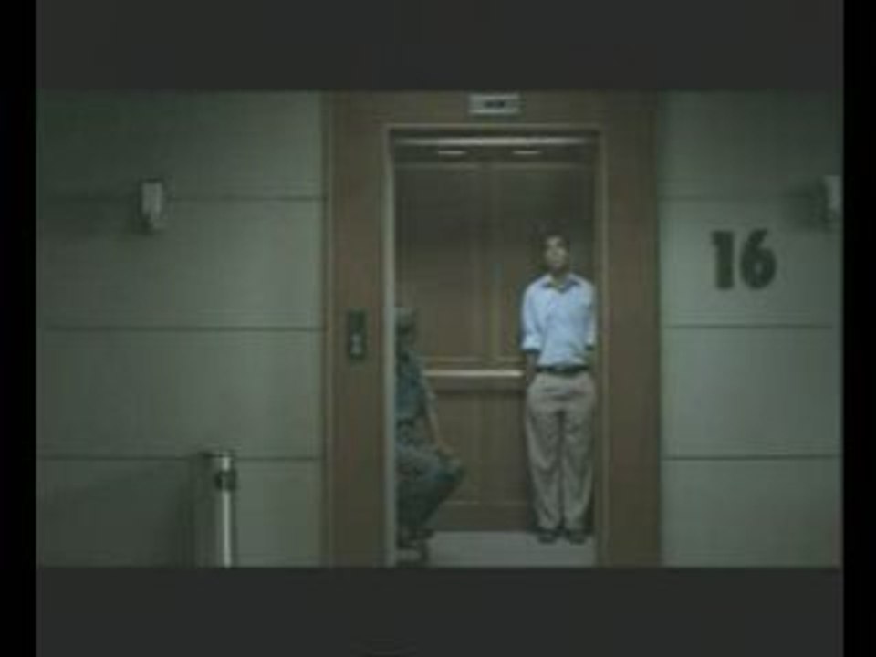 Vodafone Ad - Elevator