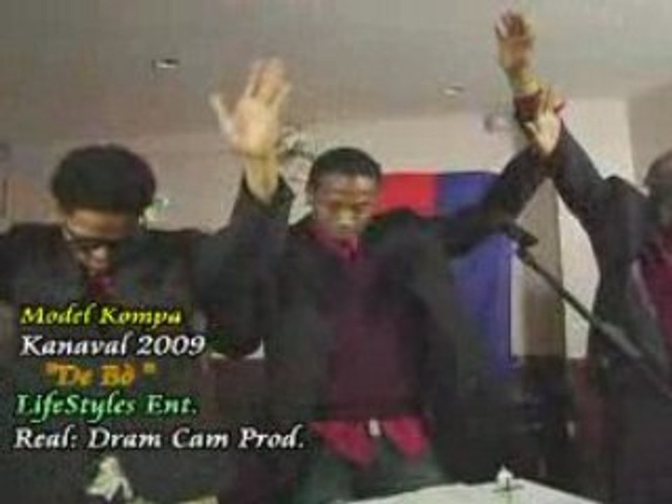 Model Kompa Kanaval 2009 Video "DEBO