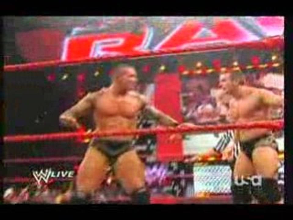 WWE RAW 10/02 Randy Orton vs The Undertaker (2-2)