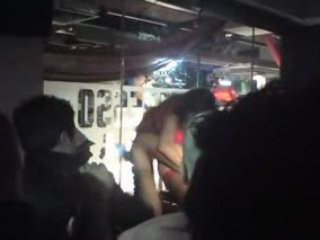 ΡΟΖ "ΑΓΓΕΛΟΙ" ΣΕ CLUB ΤΩΝ ΣΕΡΡΩΝ