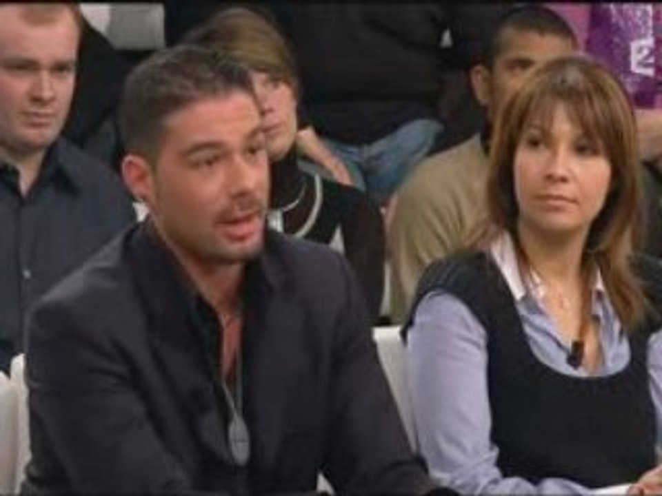 Comment... les pieds sur Terre quand on est célèbre ? (3-3)