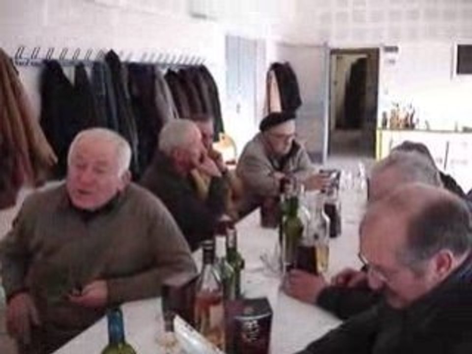 Repas des aînés an 2009 (MOV01596)