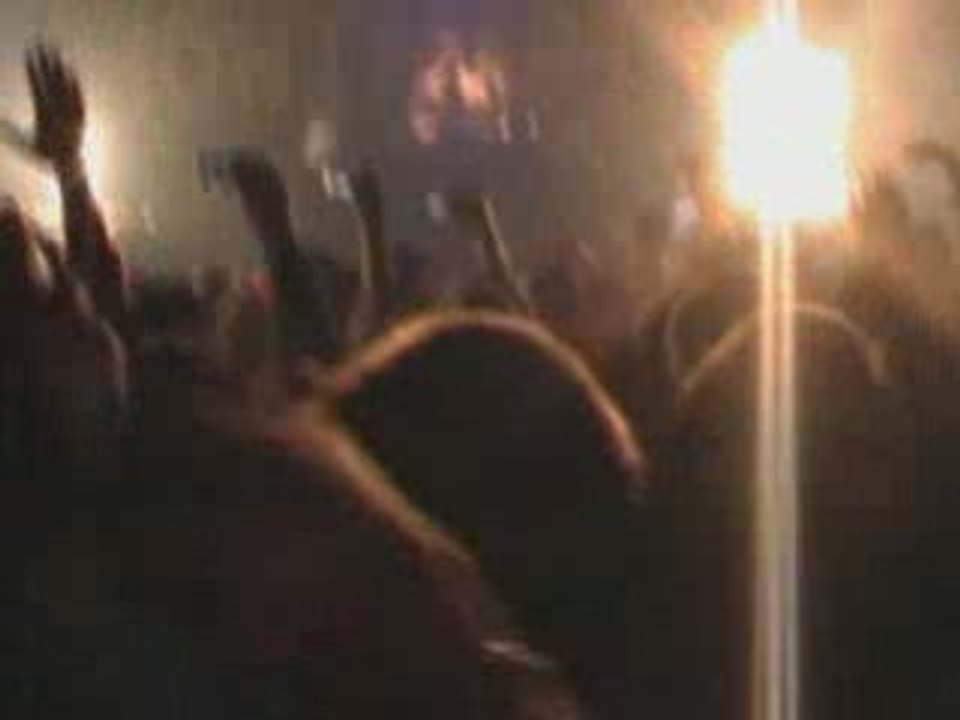 Jedi mind tricks live paris 2009 animal rap