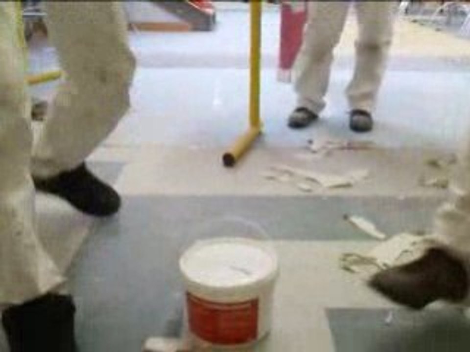 V081208_14.36