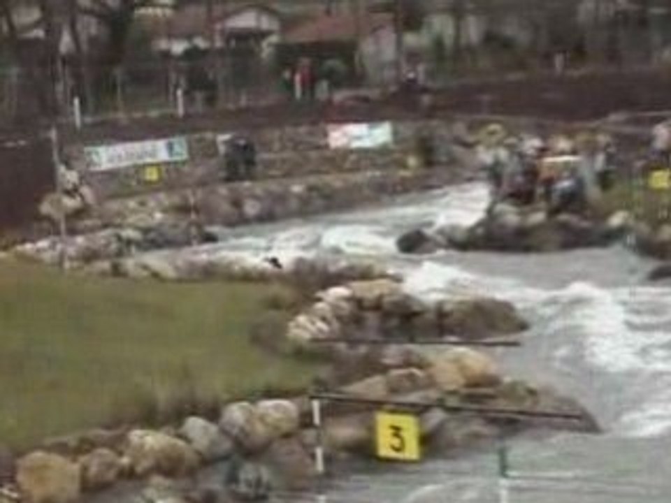 Grand Prix de Pau : JF course 1 manche1
