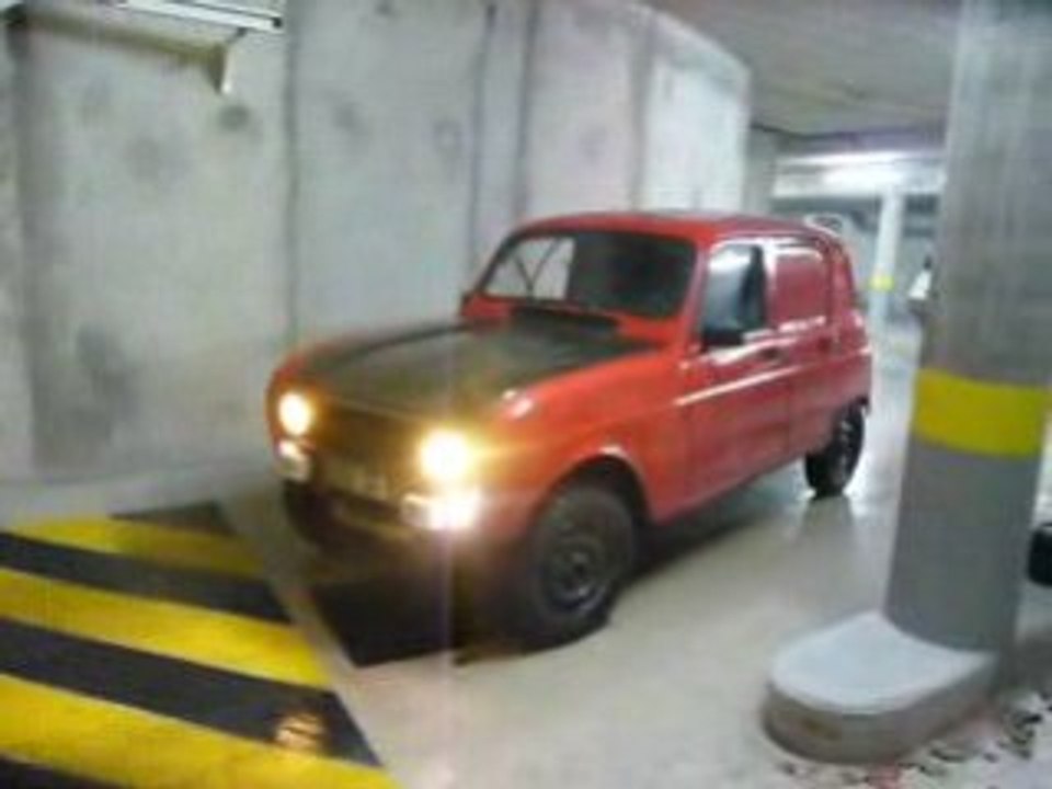 Sortie du garage / 4 Ailes du Maroc