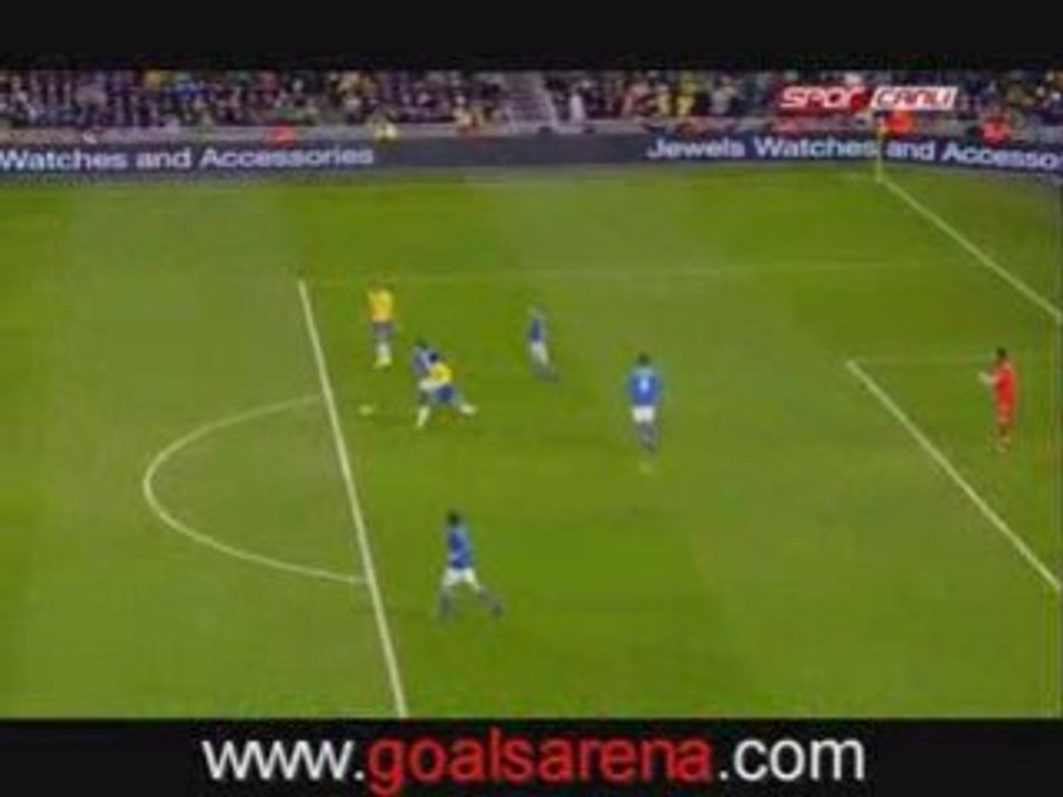 But Brésil italie robinho 2 0 match brazil italy second goal