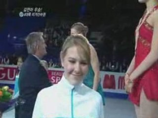 ISU 2009  フィギュア 女子シングル優勝김연아.수상식