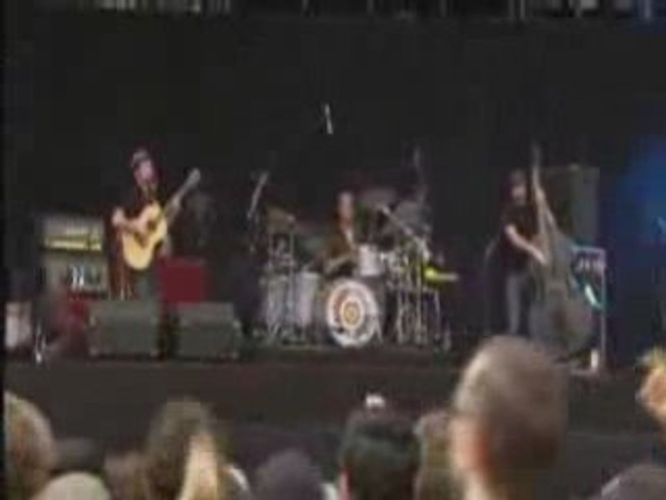 John Butler Trio-Good Excuse At Werchter 2008.avi