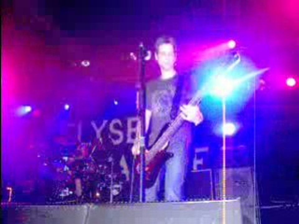 Staind Elysée montmartre 10 fév 2009