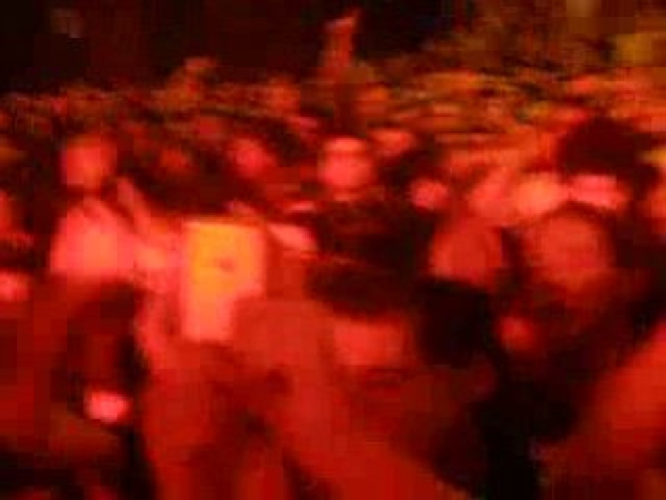 Kaiser Chiefs - Oh my god