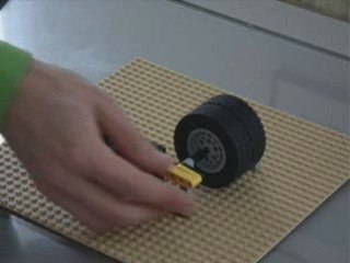 Expérience Lego 2 Ajout du volant d’inertie.