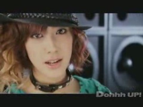 Berryz kobo - Dakishimete Dakishimete (PV)