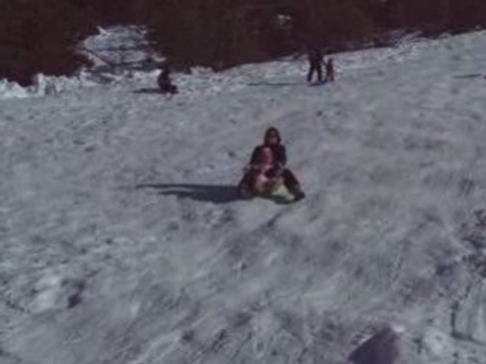 Descente de maman avec sa fille