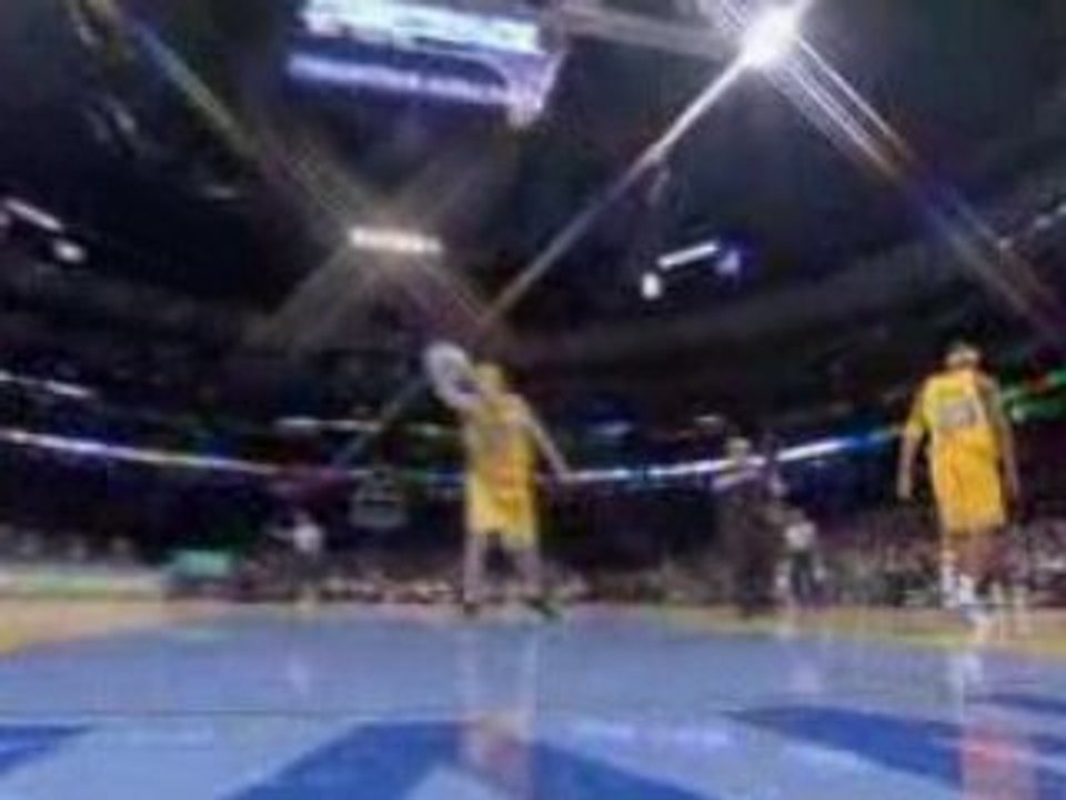 NBA 2005 All-Star J.R. Smith's Dunks