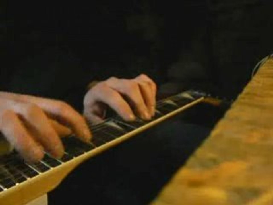 daft punk aerodynamic guitar tapping (piano style)
