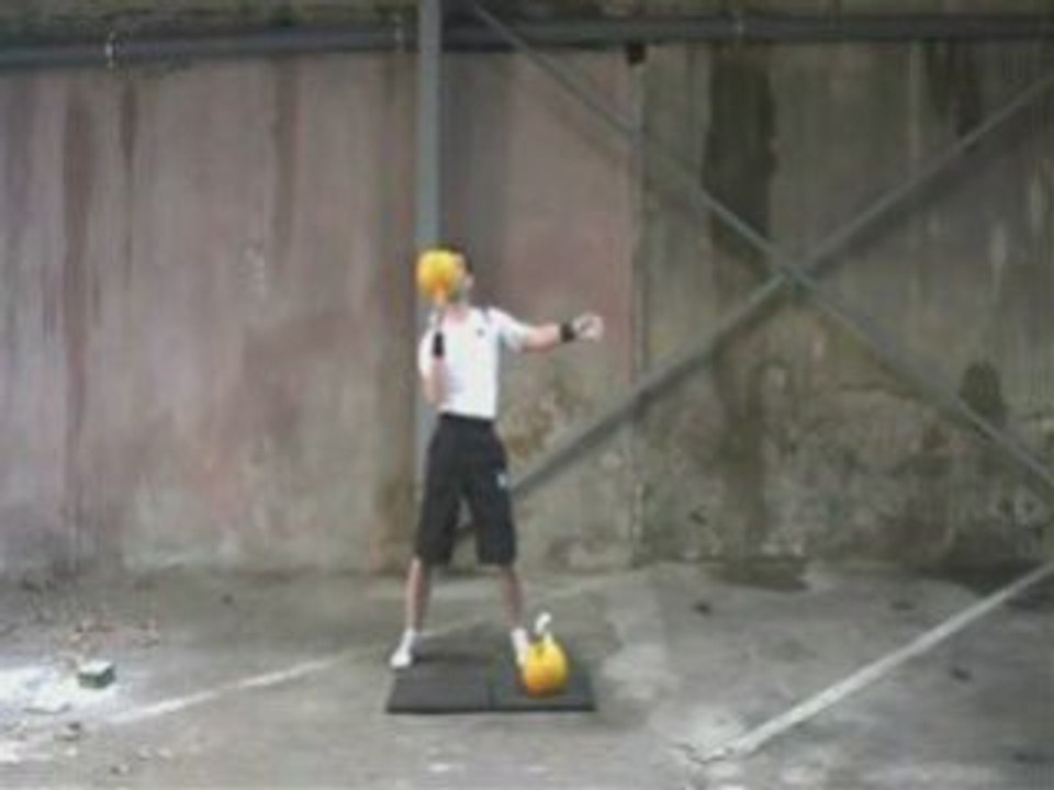 Bande annonce dvd kettlebell ( français)