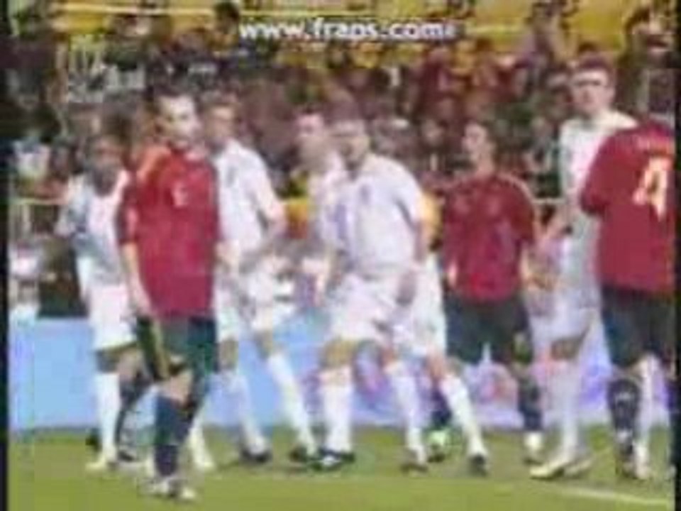 SPAIN Vs ENGLAND 2_0 Goals Highlights ( David Villa + Lloren