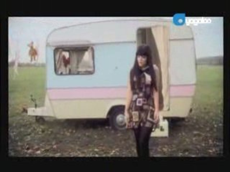 JASMIN SHAKERI bei YAGALOO