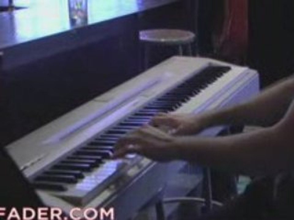 FADER TV: Open Bar With ...Trail of Dead