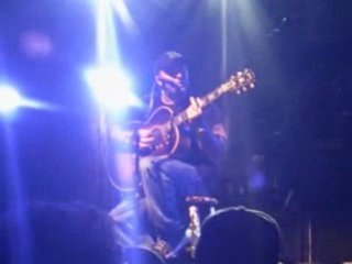 Staind-Epiphany (Live Elisée-Montmartre Paris 10.02.09)