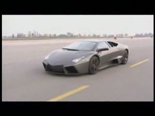 Lamborghini Reventon vs. Tornado