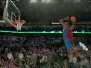 NBA Dwight Howard wonders what kind of super hero Kenny Smit