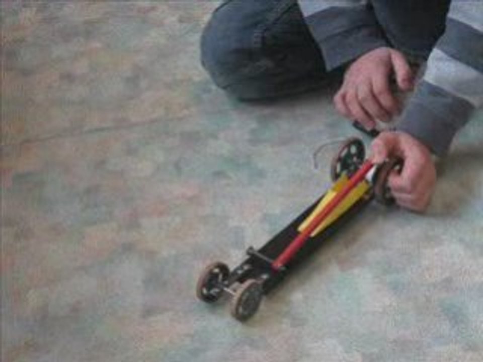 Dragster à ressort 6b