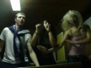 Délire dans une chambre