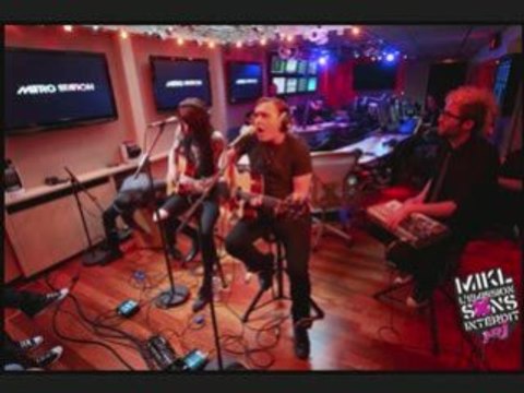 Metro Station en live dans lesi sur NRJ