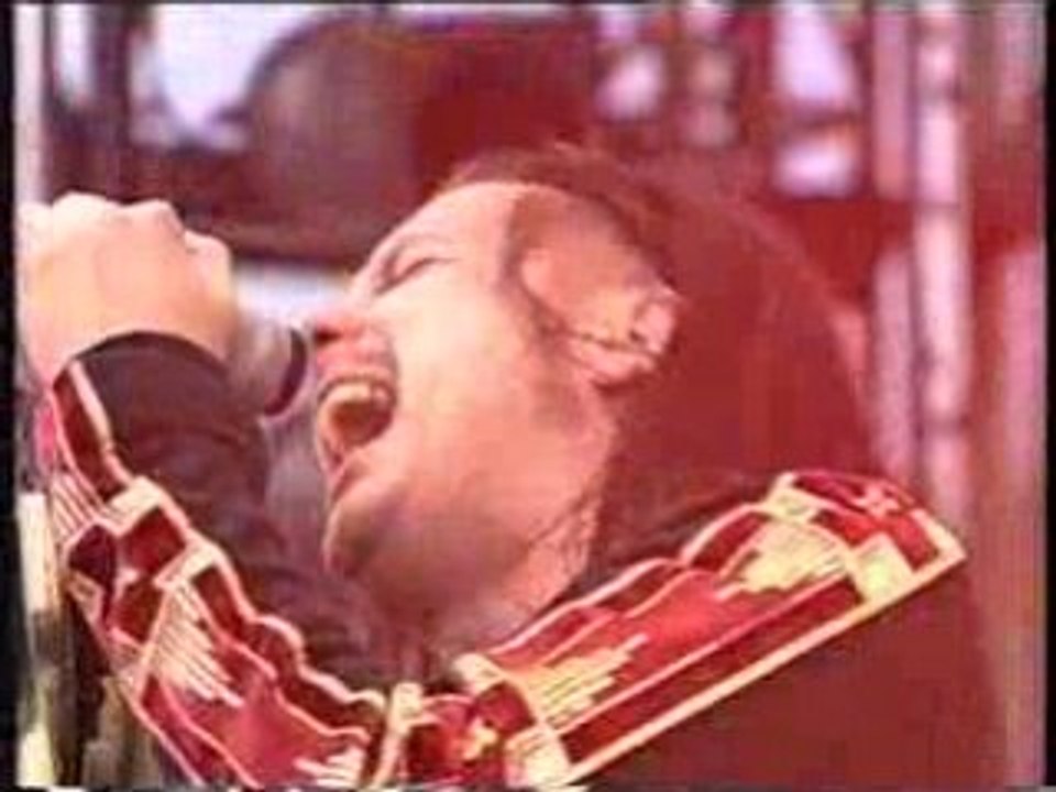 Korn - Good God (Pinkpop 2000)