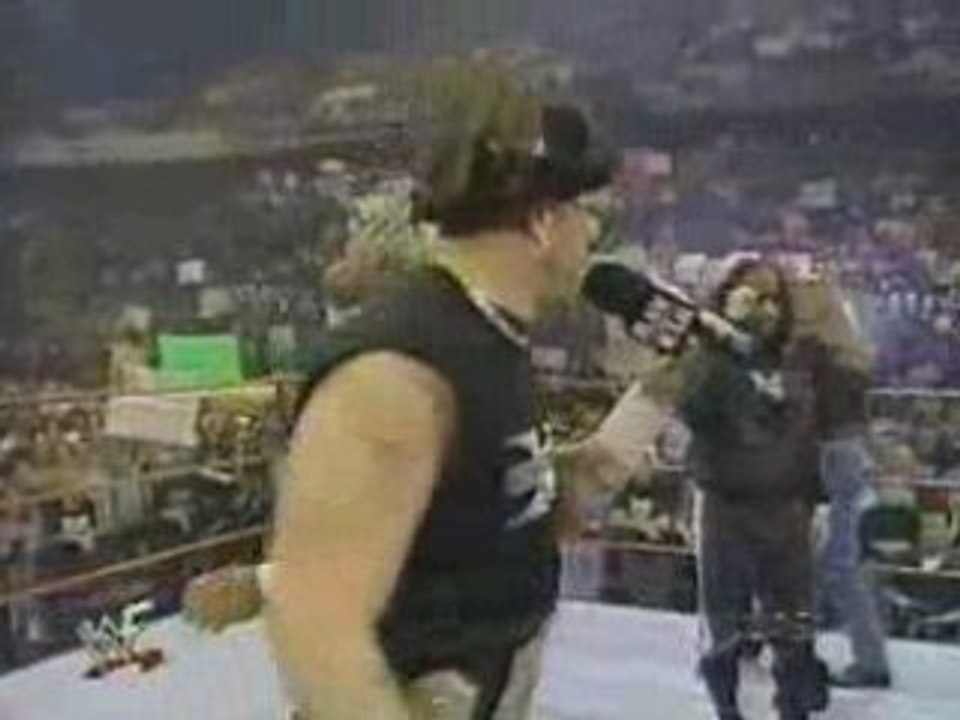 RAW is WAR 4/5/98 - DX in ring - Parte 3