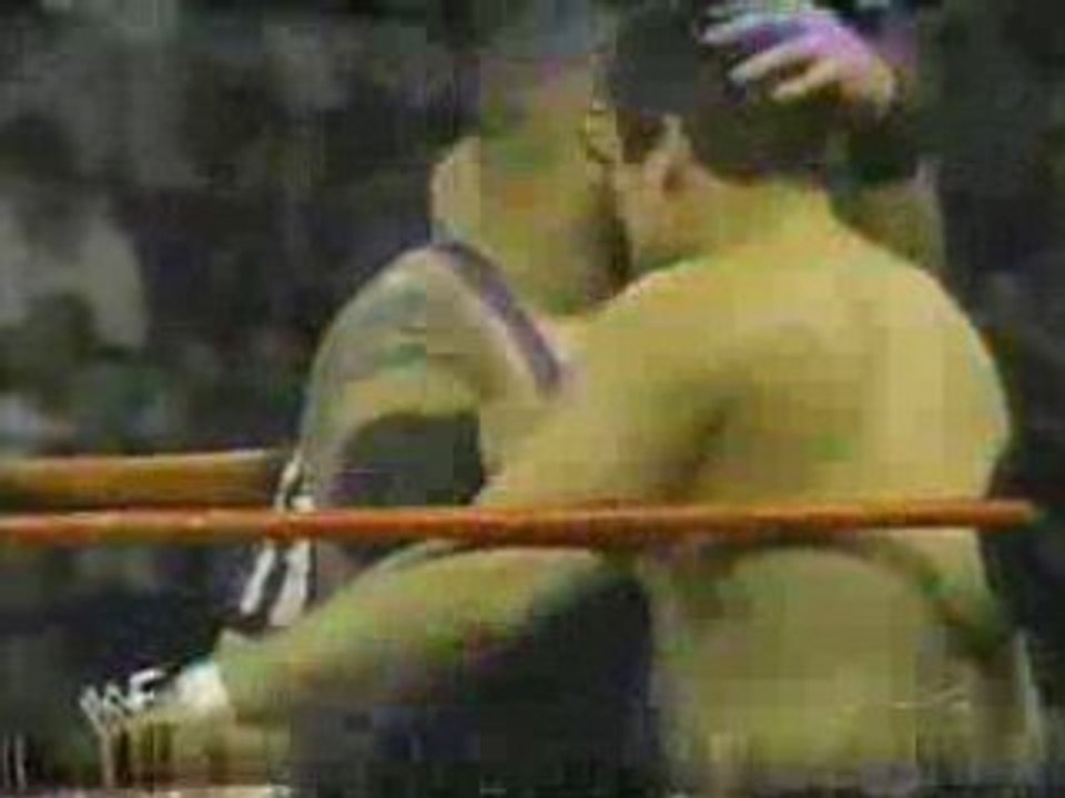 RAW is WAR 4/5/98 - Dan Severn vs. Savio Vega - Parte 4