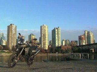 BMW F800GS Review - Small Adventure