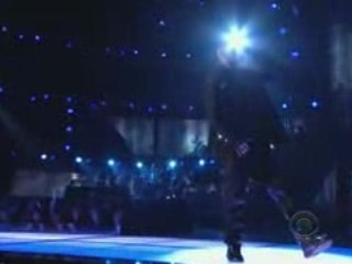 Justin Timberlake & T.I. - Dead and Gone LIVE Grammy's 2009