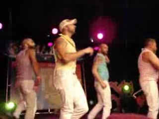 Bear Force One @ Roze maandagPink Monday 2008 Madonna cover