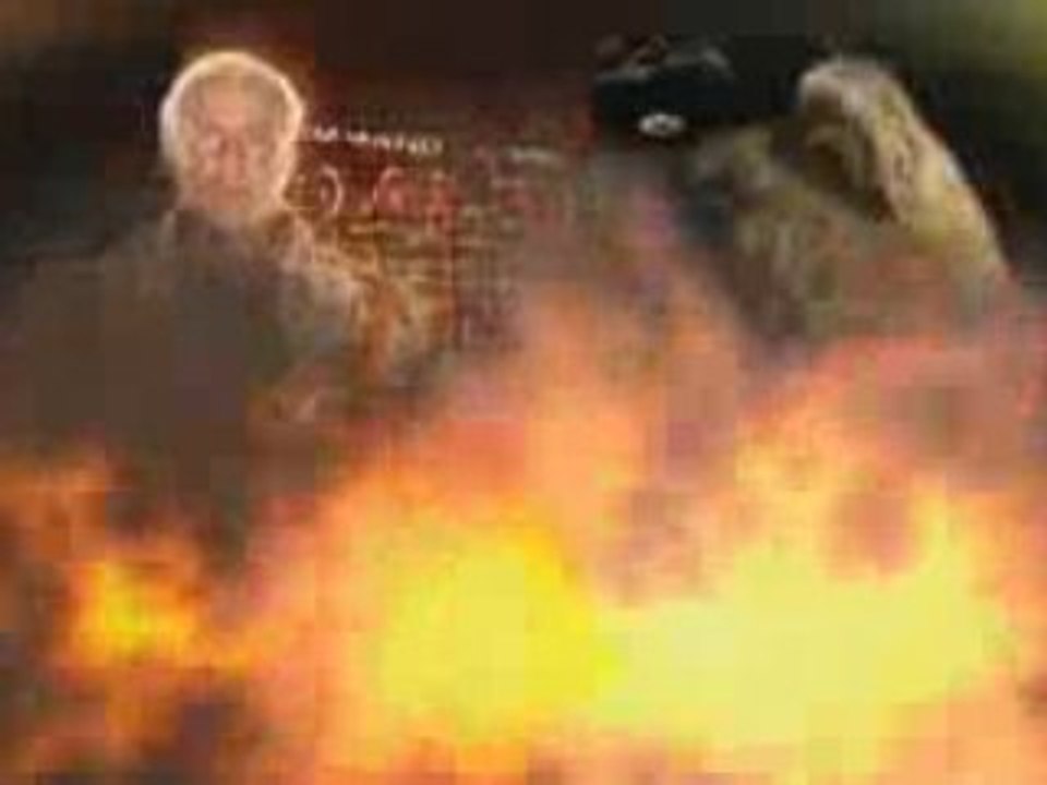 Command & Conquer Red Alert 3, Ric Flair attaqué par un Ours