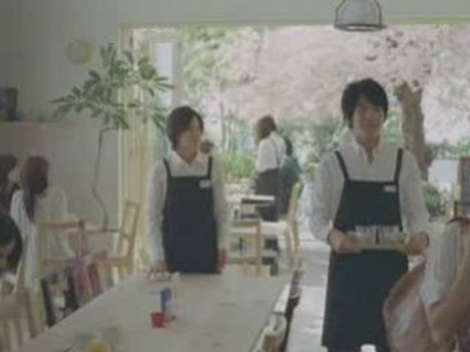 Horikita Maki - new docomo CM