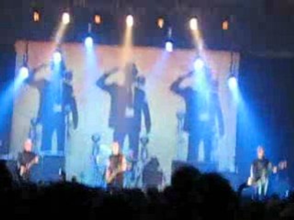 Heaven Knows (live)
